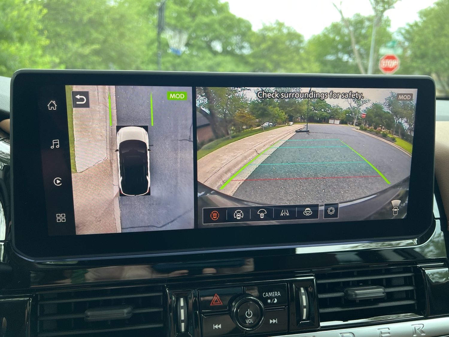 Around View Monitor camera screen